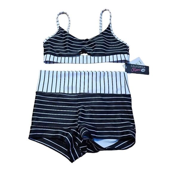 California kisses womens juniors Sz S top and shorts 2pc swimming set - Picture 1 of 5